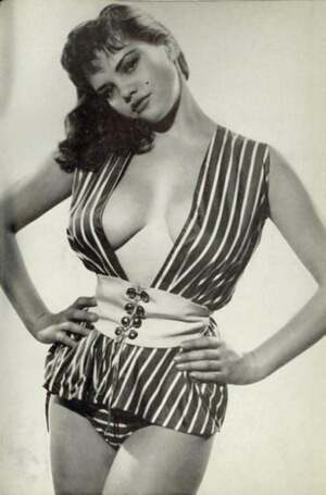 Rosina Revelle nude 3