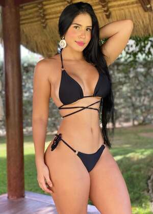 Roxana Ventura nude 3