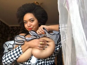 Roza Vasilishina nude 10