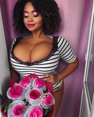 Roza Vasilishina nude 5