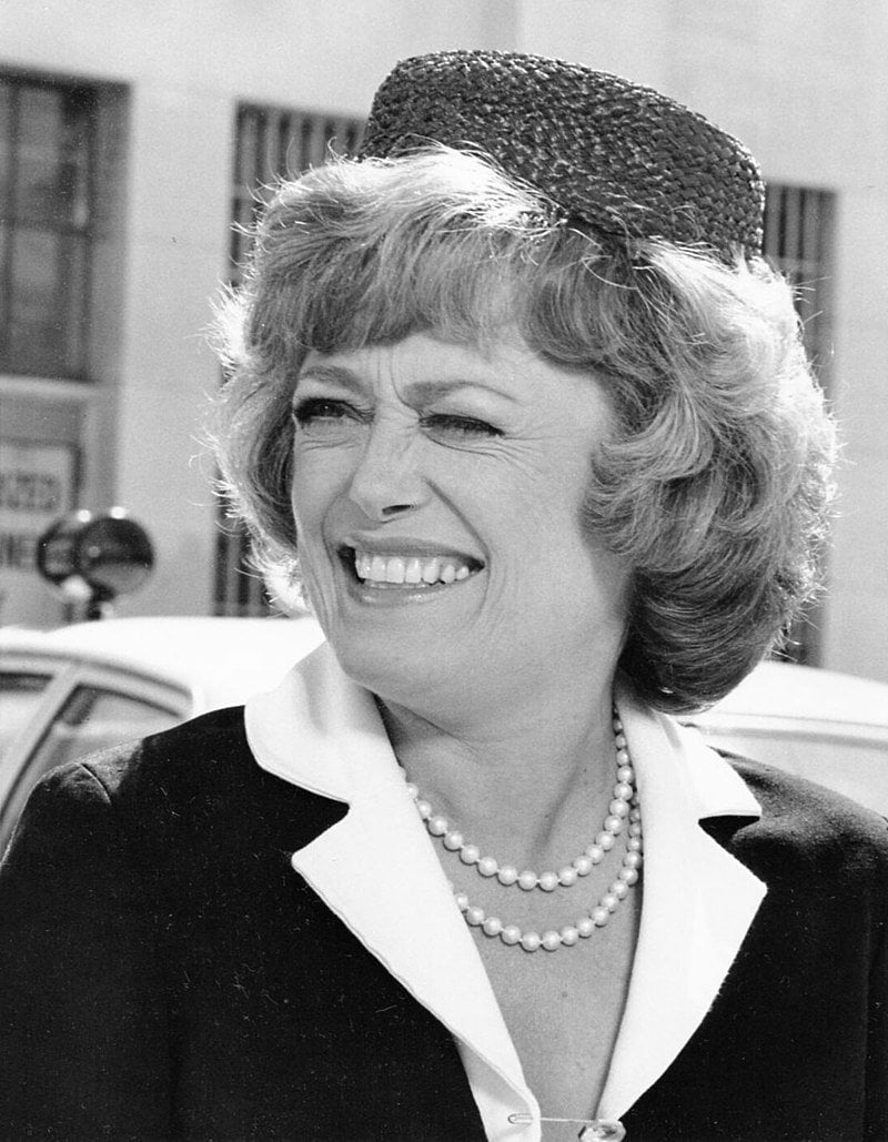 Rue Mcclanahan nude 5