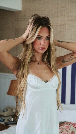 Ryelee Steiling nude 1