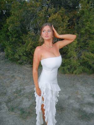 Ryleigh Ivy nude 3