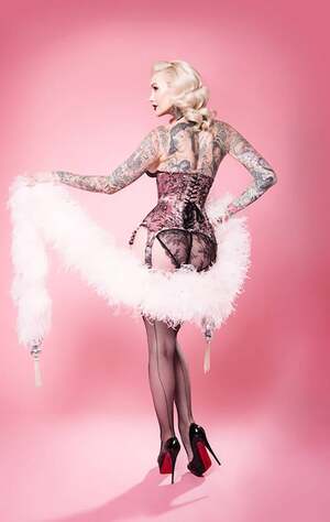 Sabina Kelley nude 9