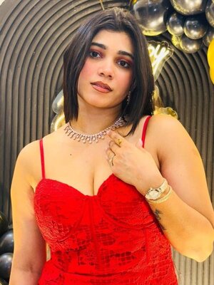 Sadhana Naidu nude 12