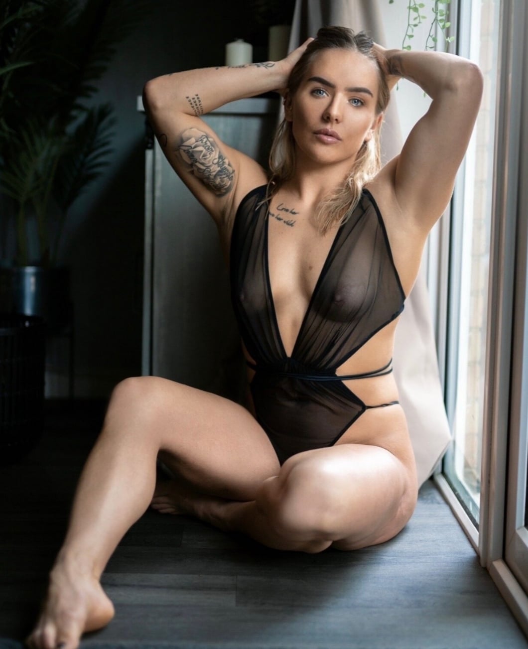 Sadie Gibbs nude 12