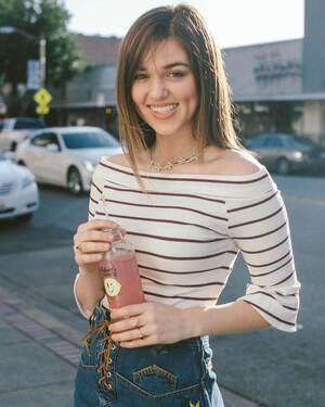 Sadie Robertson nude 5