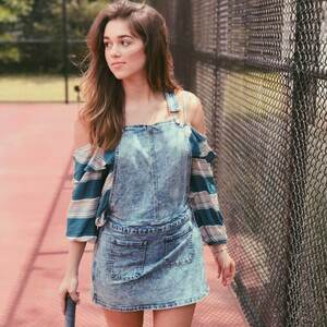 Sadie Robertson nude 6