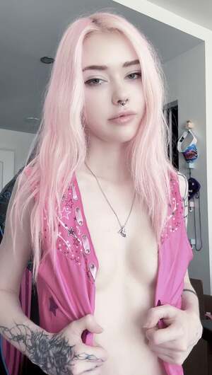 Saekkico nude 6