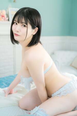 Sakura Mahiru nude 9
