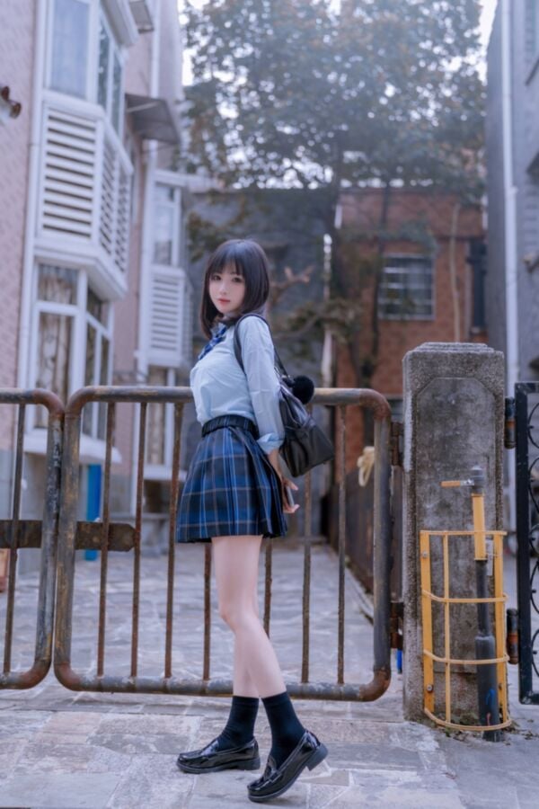 Sakurai NingNing nude 3