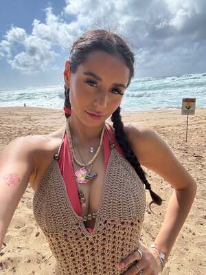 Sam Frank nude 9