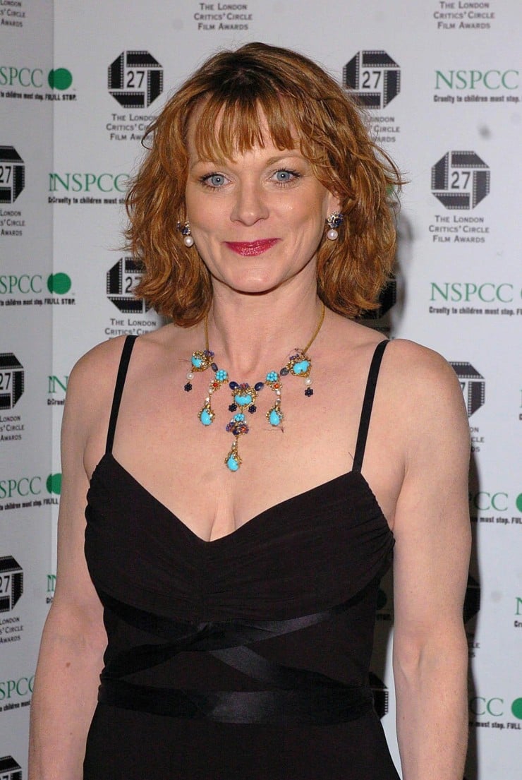 Samantha Bond nude 10