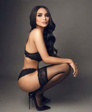 Samarian Alcaraz nude 3