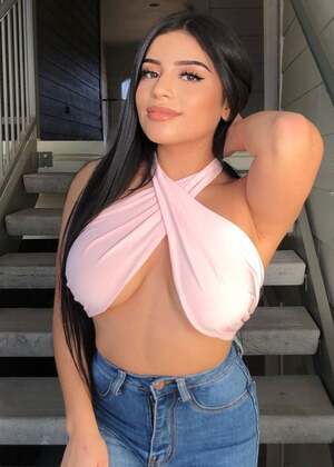Samira Valentina nude 8