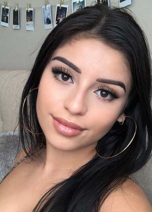 Samira Valentina nude 9