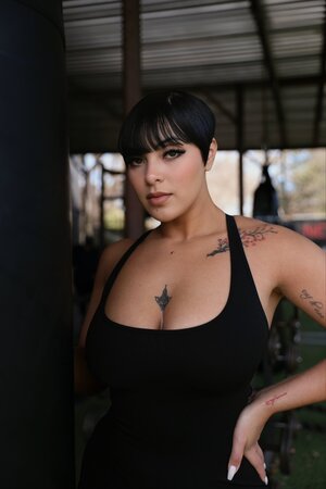 Samone Reyna nude 8