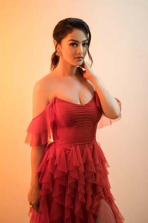 Sandeepa Dhar nude 3