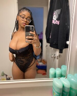Santassweetest nude 4