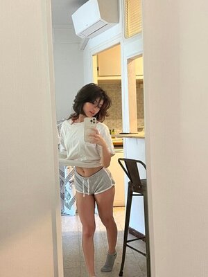 Sanymaaa nude 4
