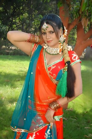 Sapna Sappu nude 2