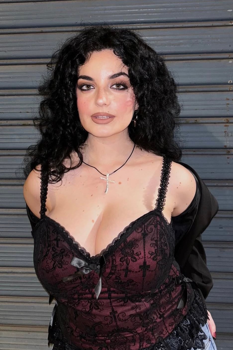 Sara Argese nude 4