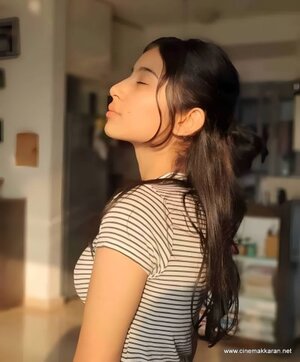 Sara Arjun nude 7