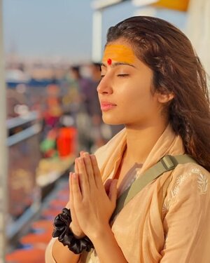 Sara Arjun nude 8
