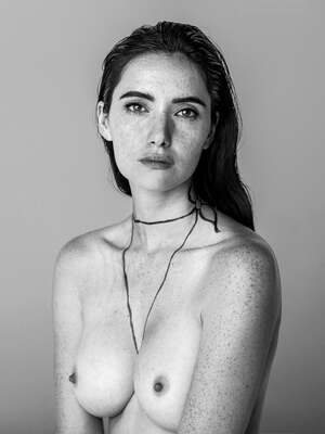 Sara Malakul Lane nude 9