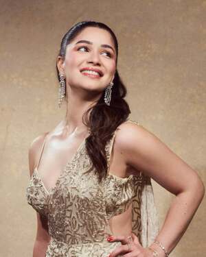 Sara Tendulkar nude 11