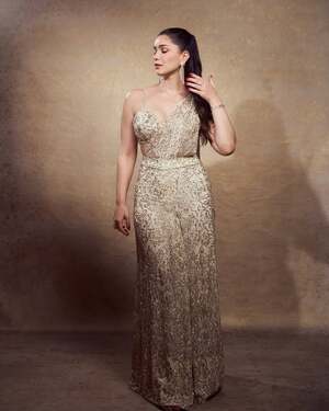 Sara Tendulkar nude 3