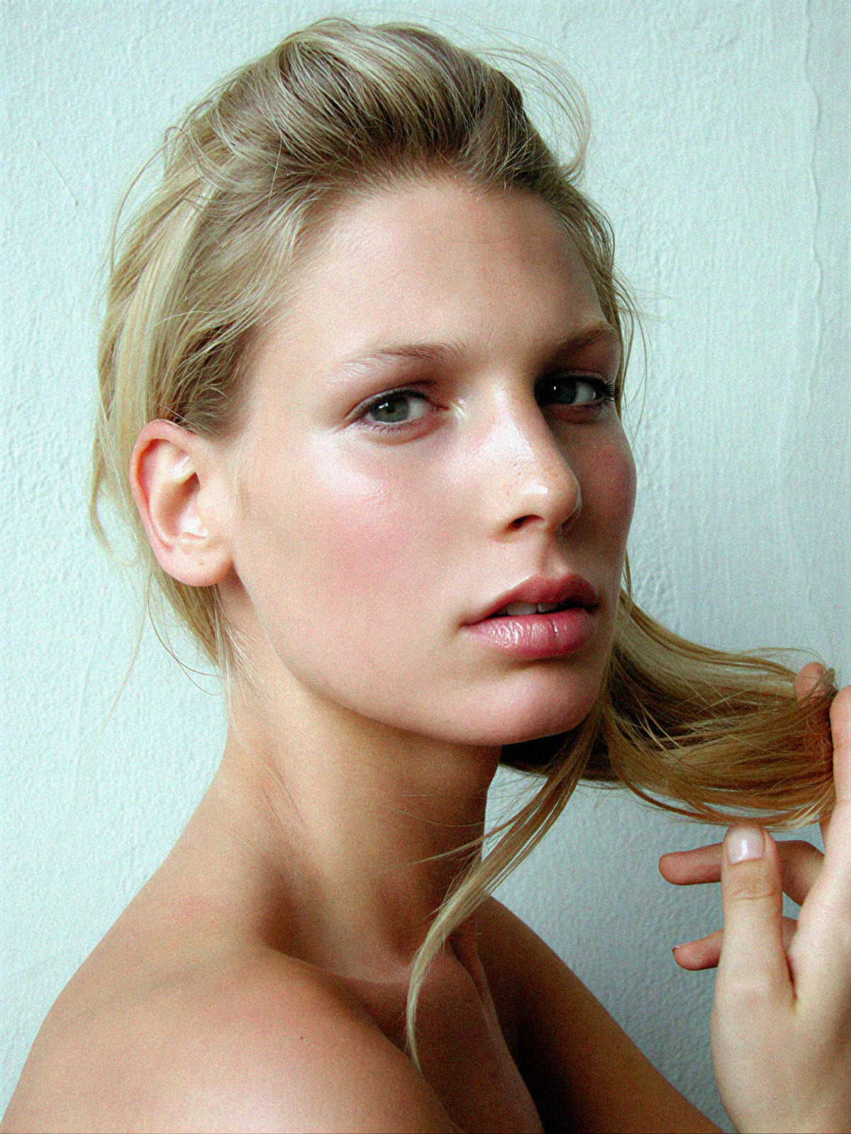 Sarah Brandner nude 12