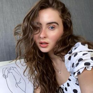 Sarah Carpenter nude 4