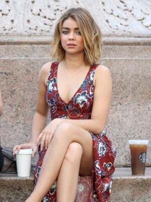 Sarah Hyland nude 4