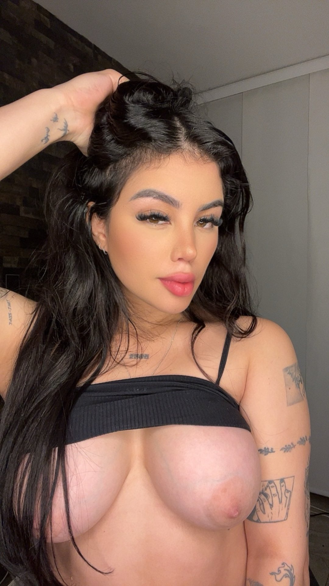 Sarah Montufar nude 7