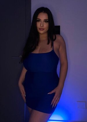 Sarah White nude 9