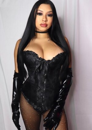 Sariixo nude 2