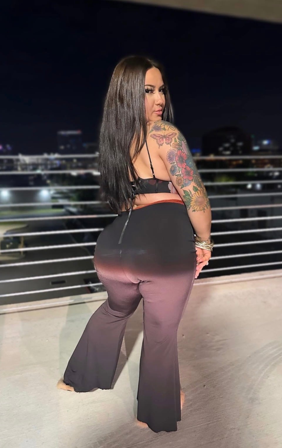 Sash Lee Luna nude 3