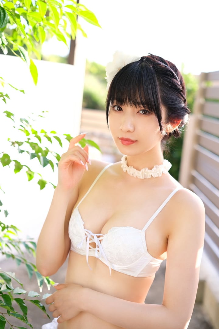 Satsuki Miwa nude 7