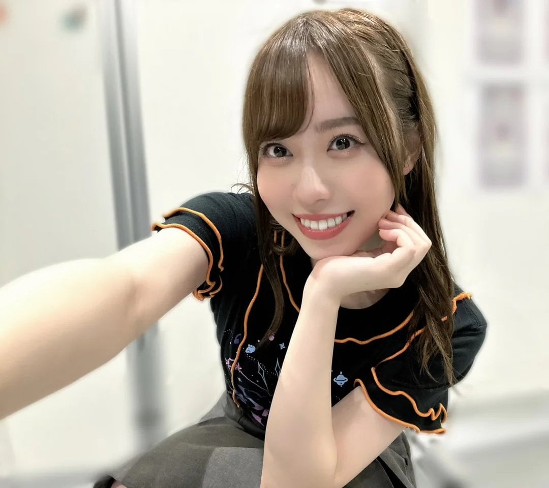 Sayuri Date nude 5