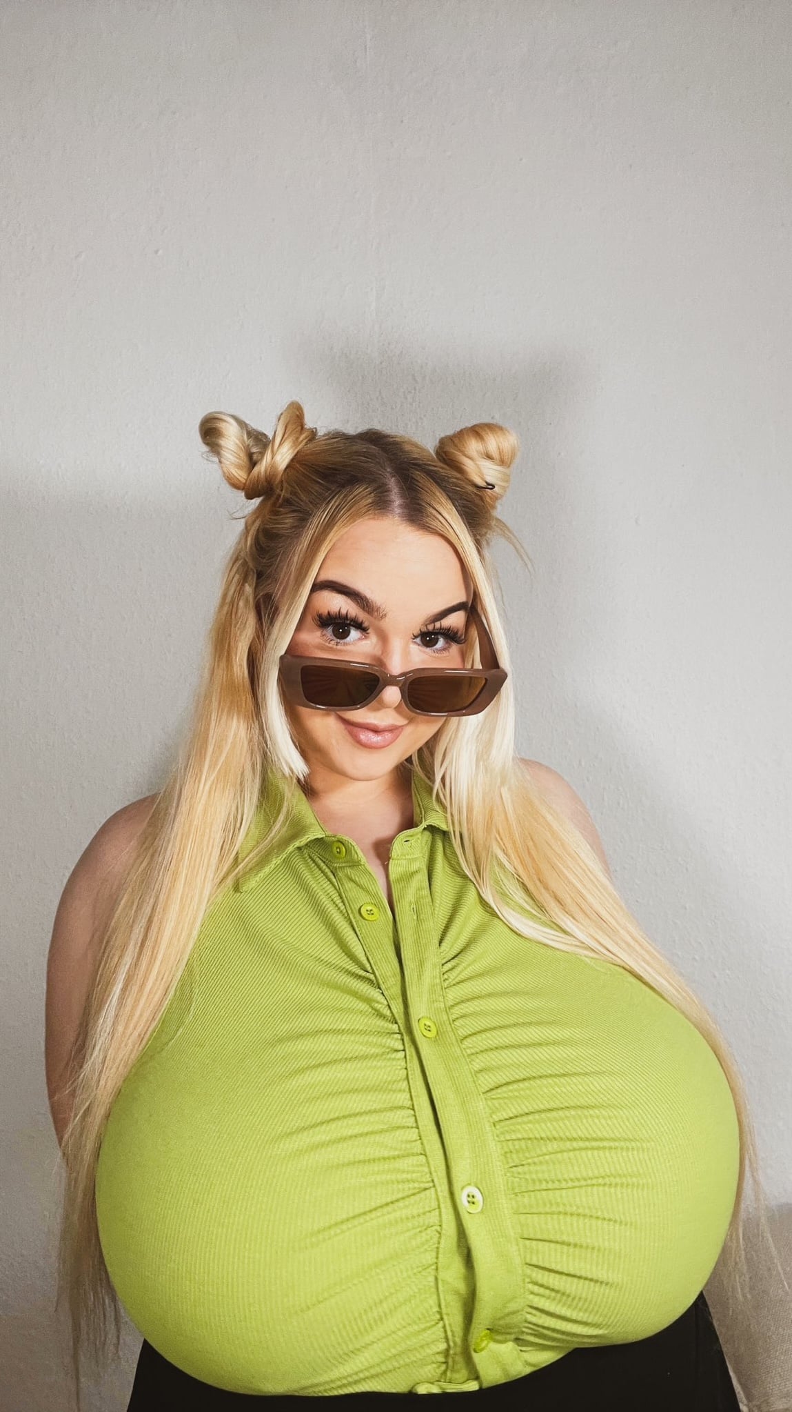 Schnataa nude 6