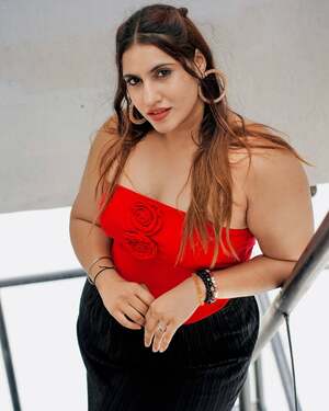 Seerat Luggani nude 6