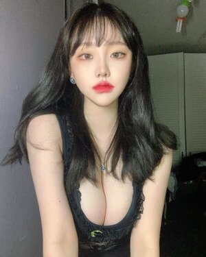 Sejinming nude 12