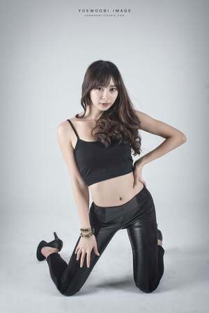 Seo Han Bit nude 10