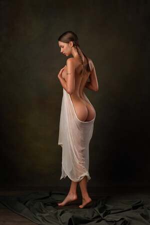 SexyLesya nude 10