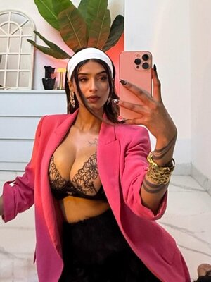 Shambhavi Singh nude 12
