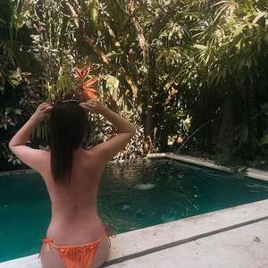 Shanna Mols nude 10