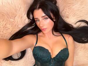 Shannonmais nude 3