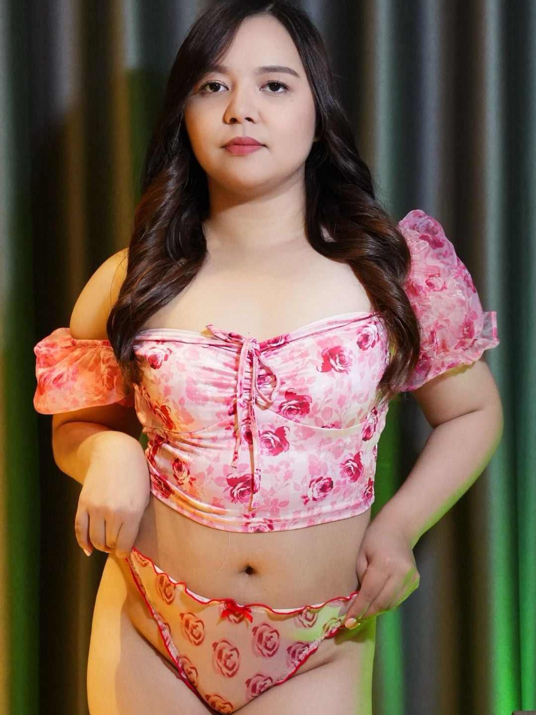 Sharinami nude 4
