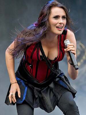 Sharon Den Adel nude 3